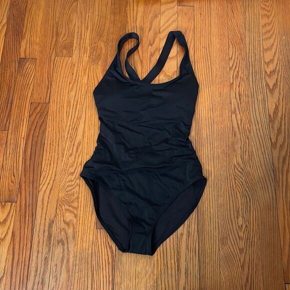 Andie The Full Coverage Tulum One Piece Swimsuit Black Size M NWT - Picture 3 of 7